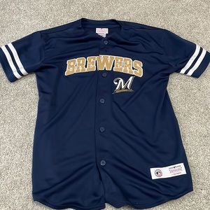 Brewers button up T